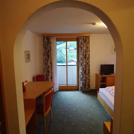 Gasthof Schonblick 3* Russbach am Pass Gschütt