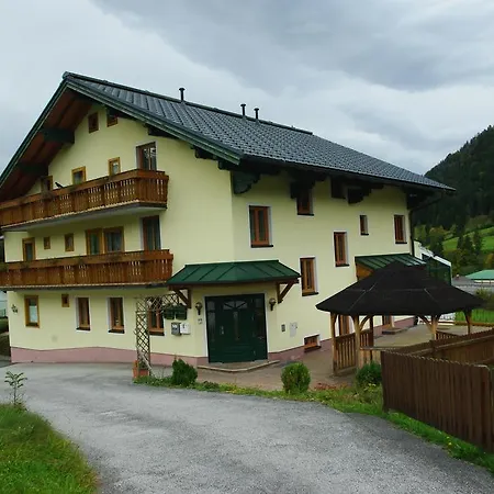 Hotel Gasthof Schonblick Russbach am Pass Gschütt
